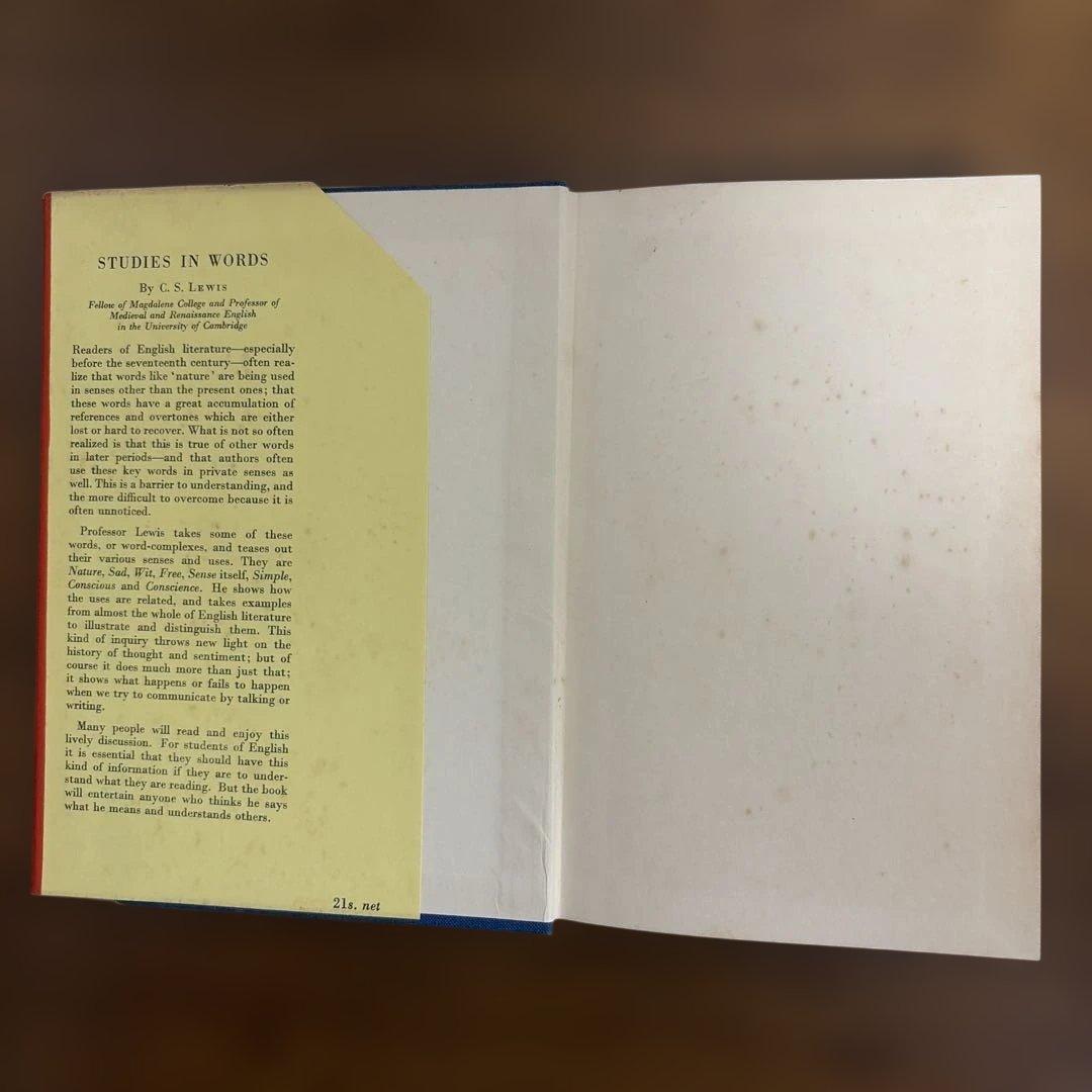 Cambridge Studies in Words Book　ハードカバー