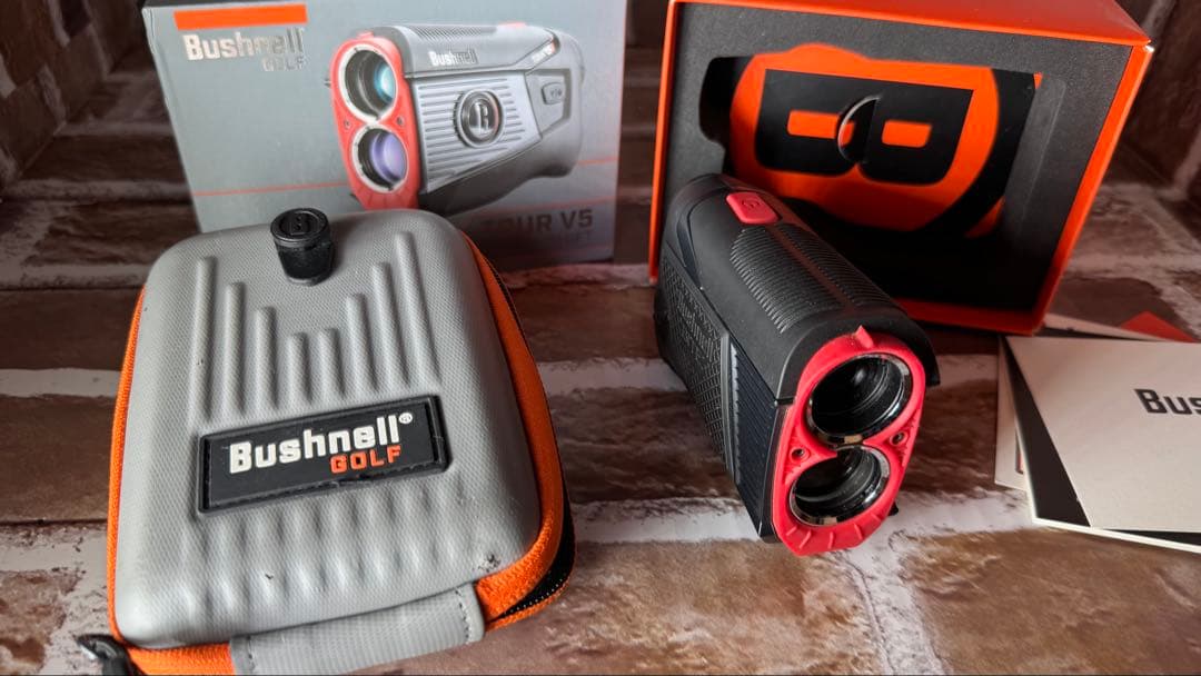 Bushnell Tour V5 ゴルフ用距離計　ブッシュネル
