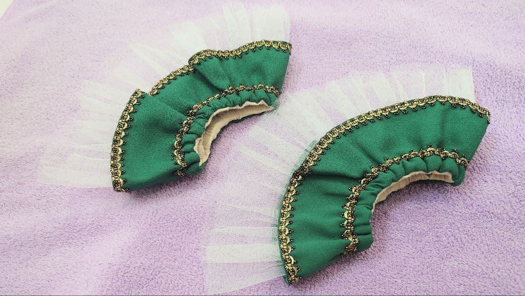 【エスメラルダ、海賊、パキータ】 チャコット・バレエ衣裳 袖飾り付き ６号