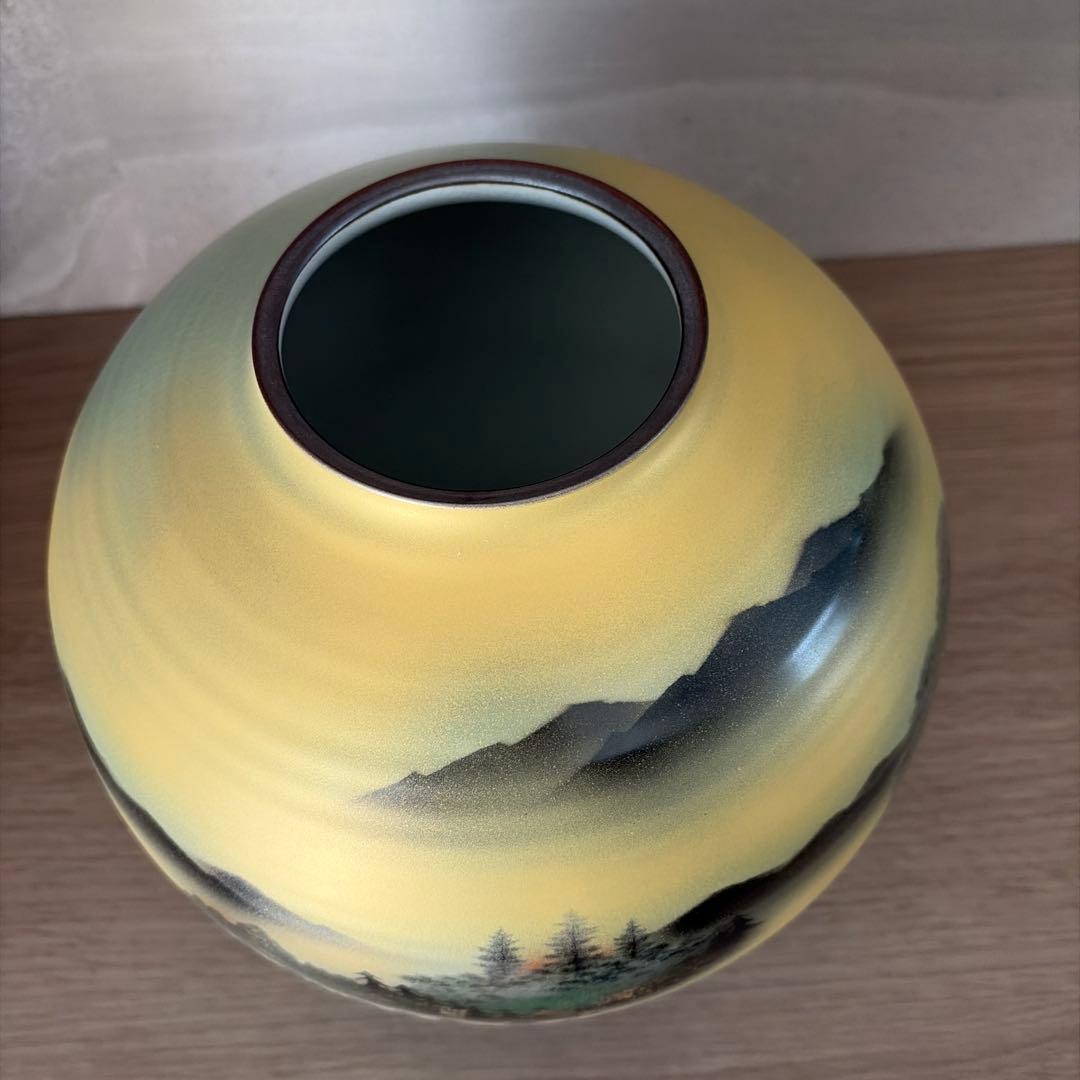 【木箱付】九谷焼 花瓶 (勇峰造)