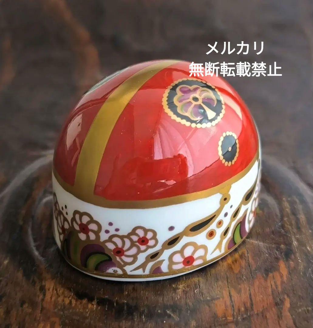 ロイヤルクラウンダービー 置物 フィギュリン てんとう虫 ペーパーウエイト 陶器