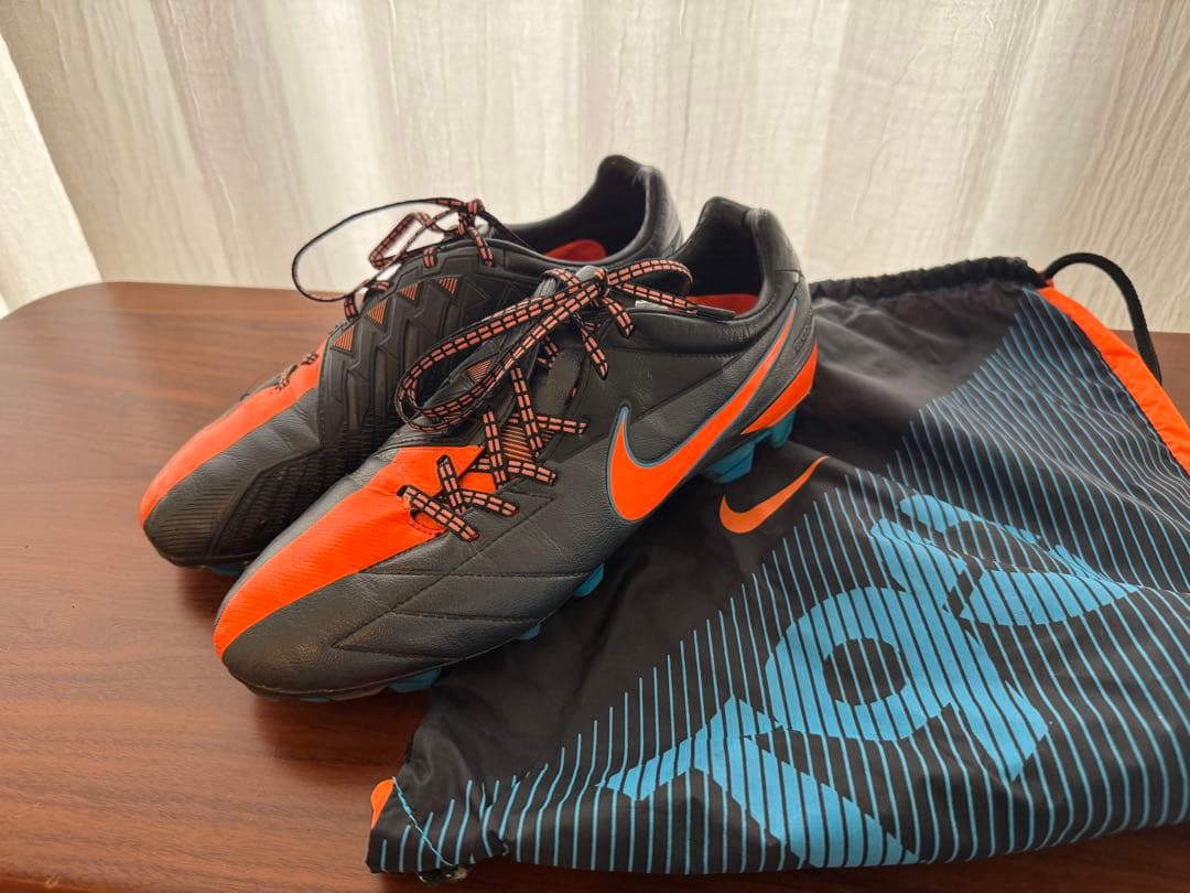 Nike サッカーシューズ トータル90 FG 収納バッグ付き　26.5cm