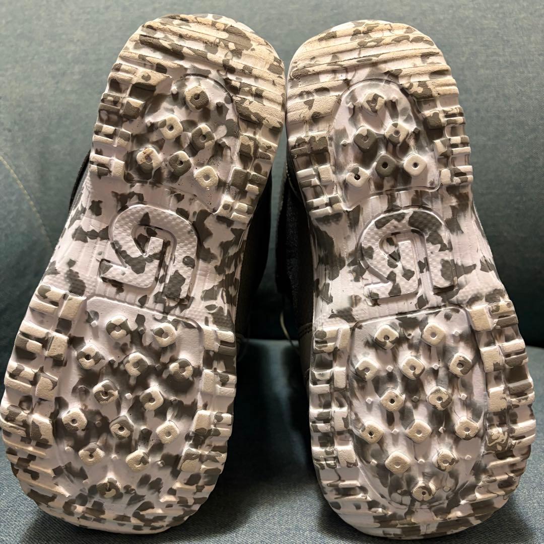 BURTON ZIPLINE BOA スノーボードブーツ（22cm）