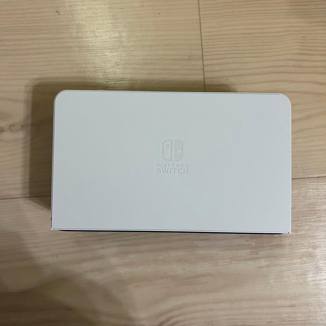 Nintendo Switch 有機ELモデル 本体＋スリムハードポーチ