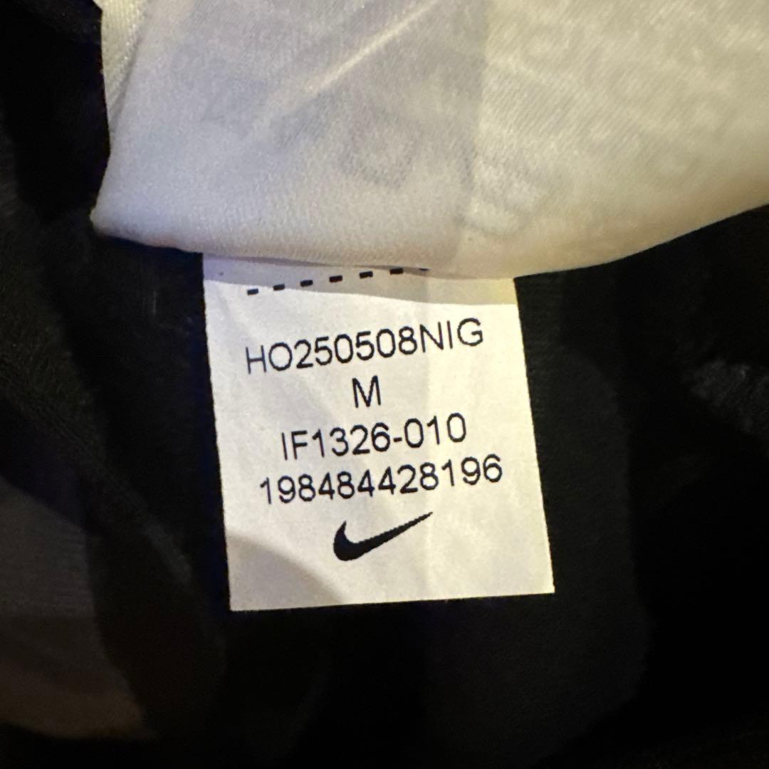 NikeテックフリースMサイズ　新型モデル