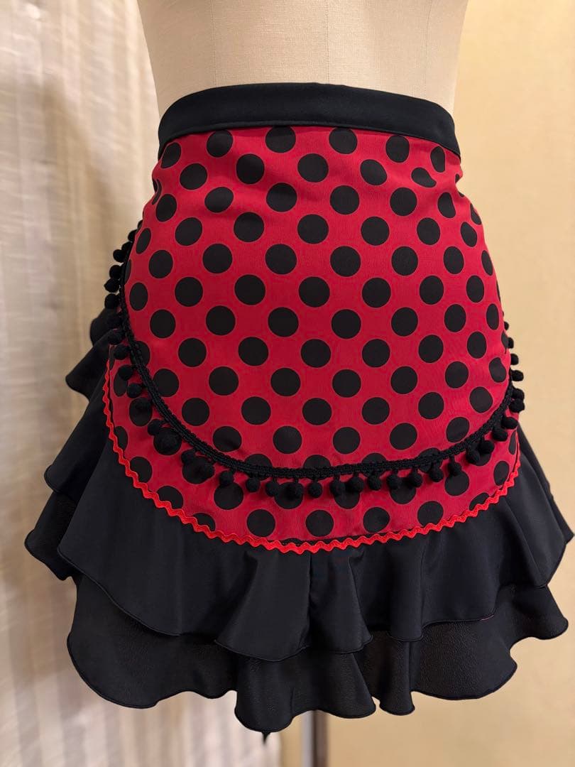 フラメンコ衣装　エプロン＆シージョセット　赤黒水玉　赤黒シリーズ Llluvia
