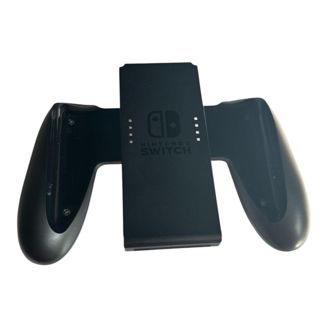 ⭐︎ジャンクSwitch本体 動作OK ソフト付きJoy-Con充電不可 現状品