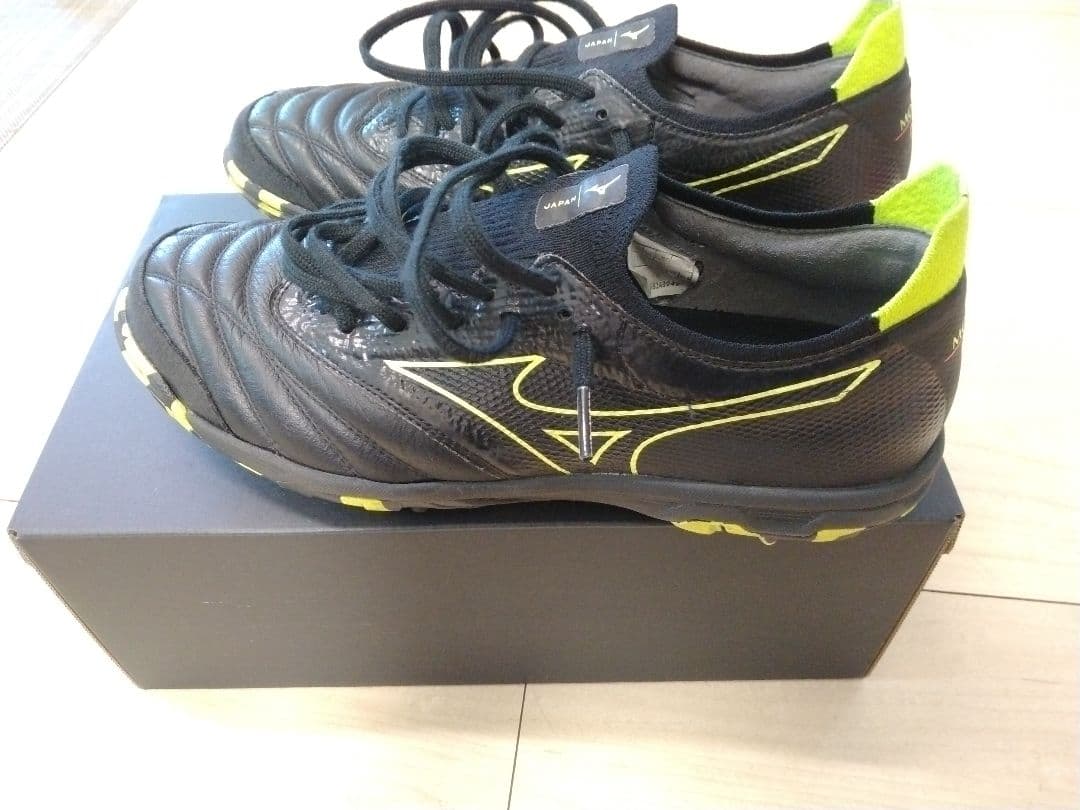 MORELIA NEO SALA β JAPAN TF 25.5cm ミズノ