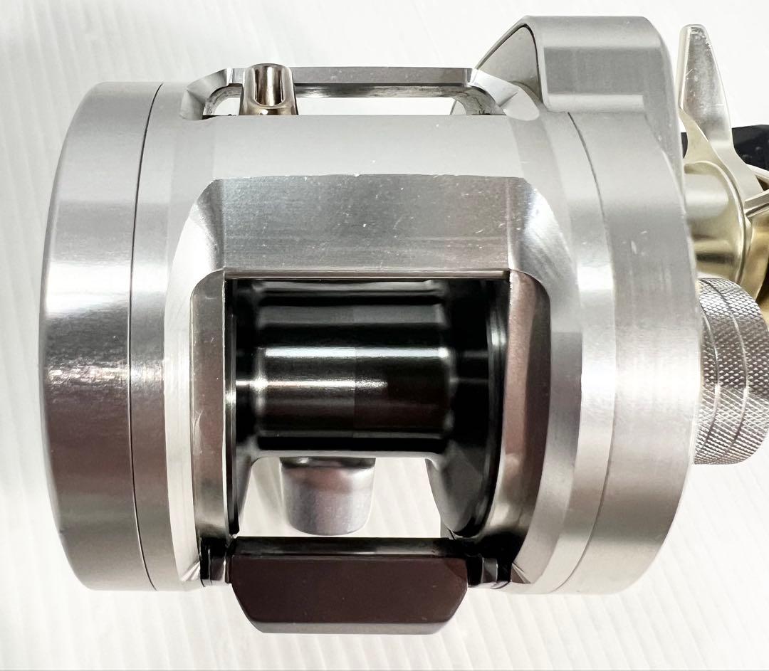 ダイワ　リョウガ2020 右巻き＆2020RCSカスタムスプール(未使用)