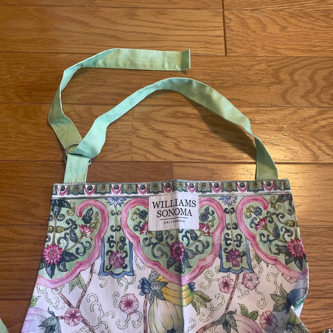 【新品未使用】WILLIAMS SONOMA エプロン 総柄、フリーサイズ
