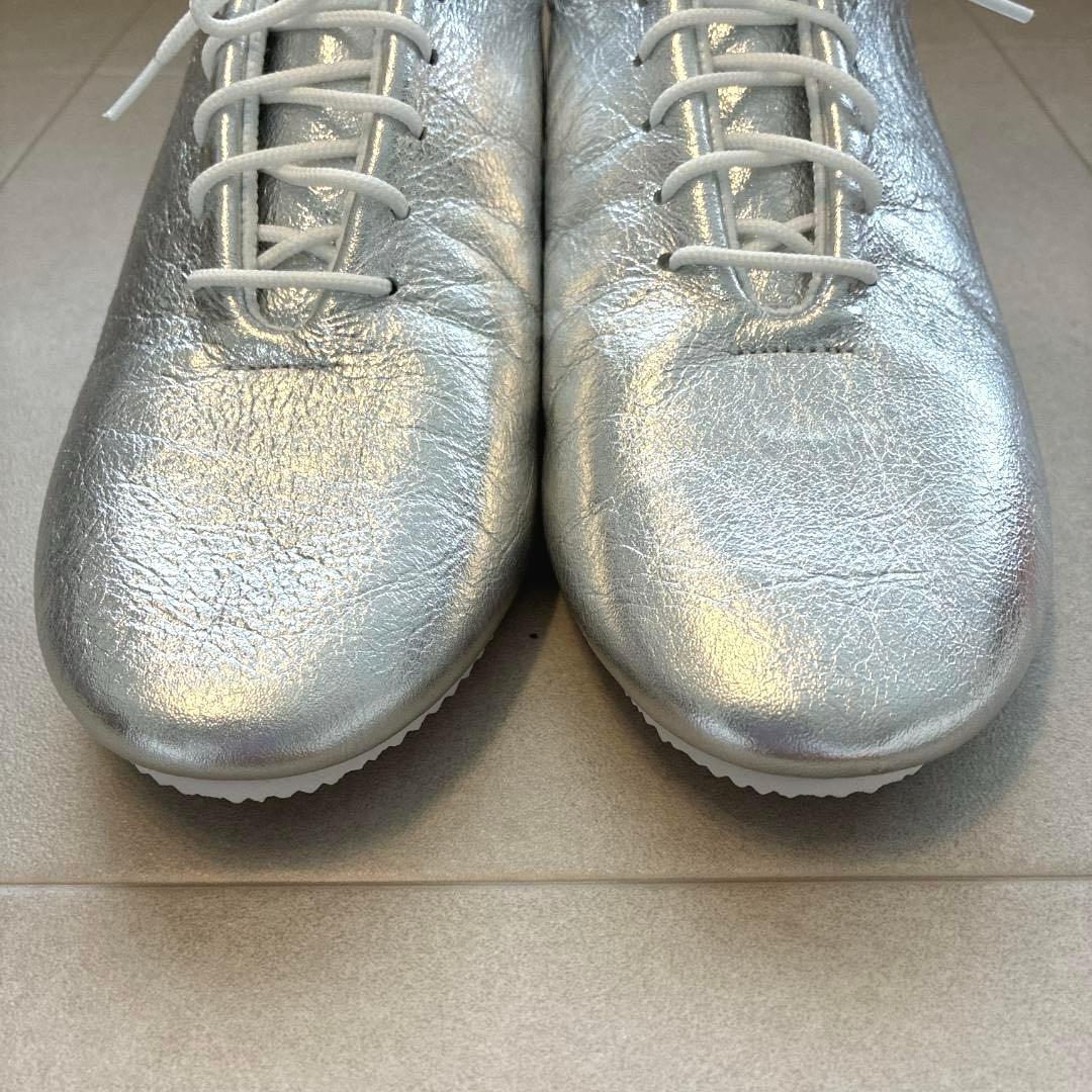 ほぼ新品　クラウン♡メタリック　レースアップ　レザー シューズ　シボ革　6