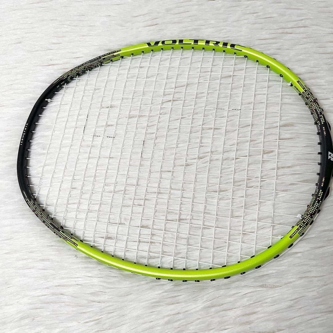 【美品】YONEX VOLTRIC 30 G5 5U バドミントンラケット