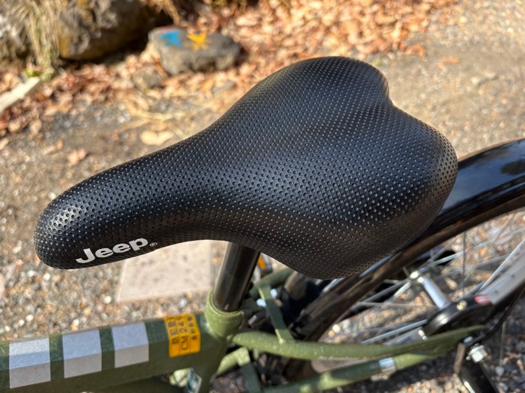 【美品】Jeep 子供用オリーブ色 2025年　　　　　　　現行モデル 18in