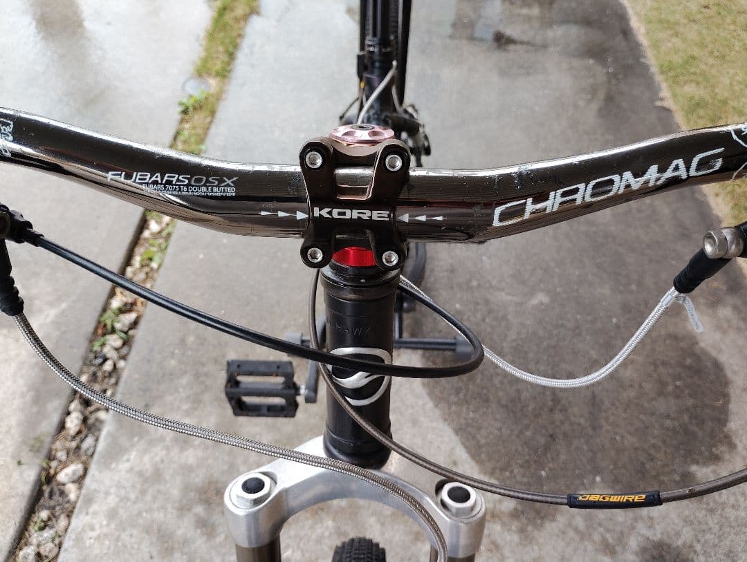 M.708_A1さま GIANT ジャイアント xcx se 24インチ