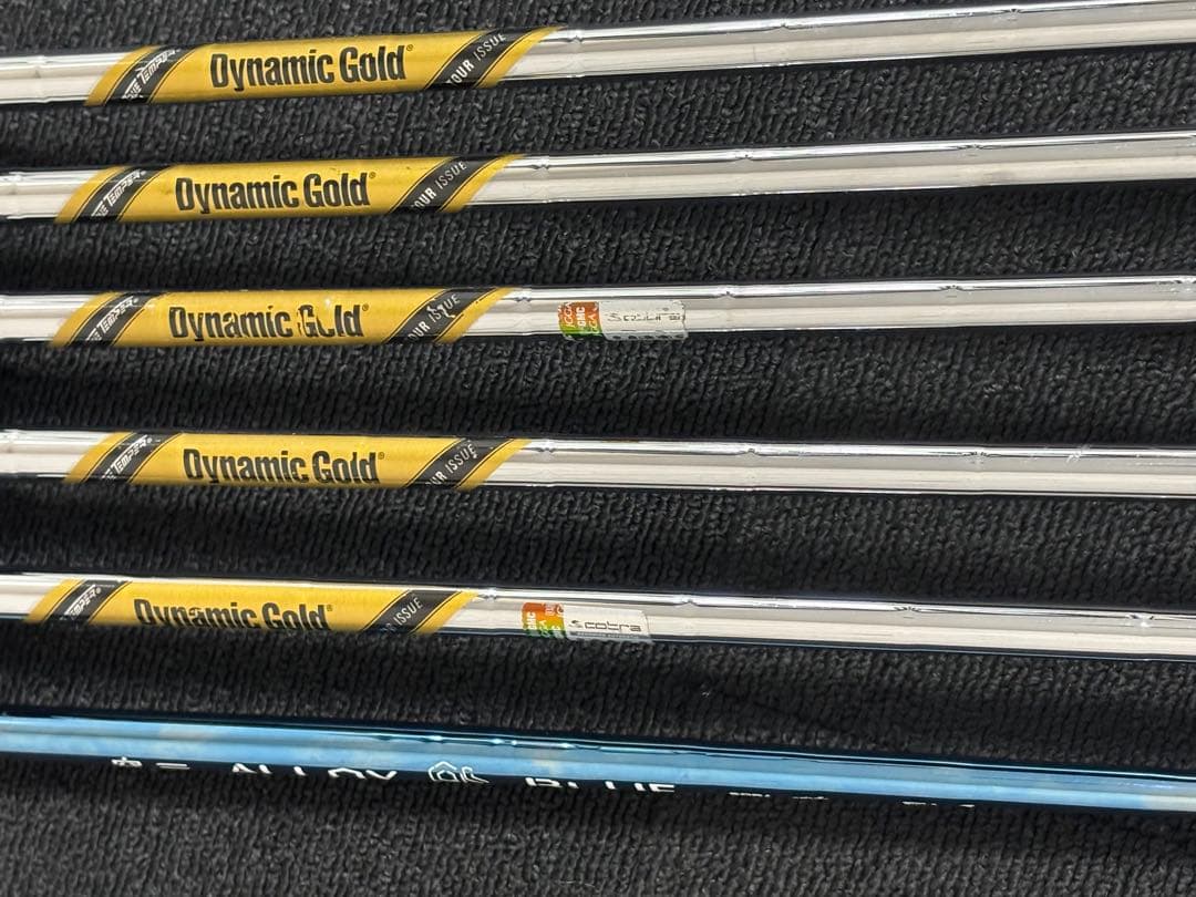 Cobra Trusty Rusty アイアンセット 49°-61°