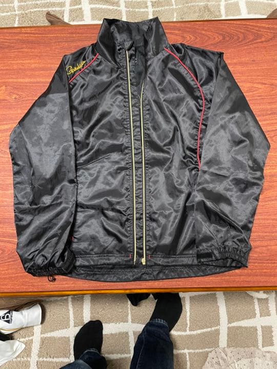 がまかつ　ウィンドブレーカー