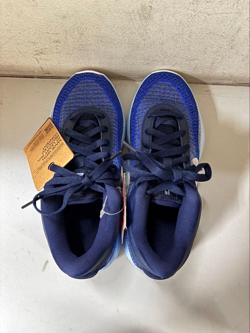 G.T.HUSTLE ACADEMY EP 401 24.0㎝