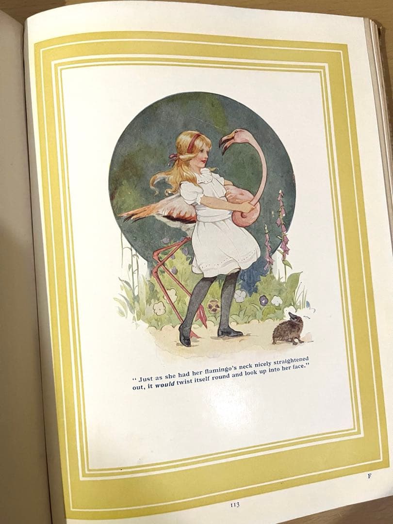 No.452アンティーク 洋書 古書 不思議の国のアリス マーガレット•タラント