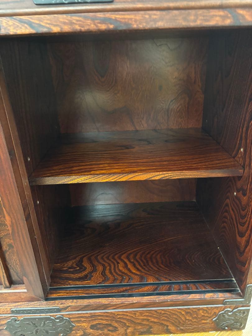 岩谷堂箪笥　食器棚