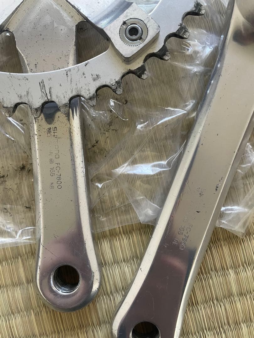 Shimano FC7600 クランクセット シルバー 165