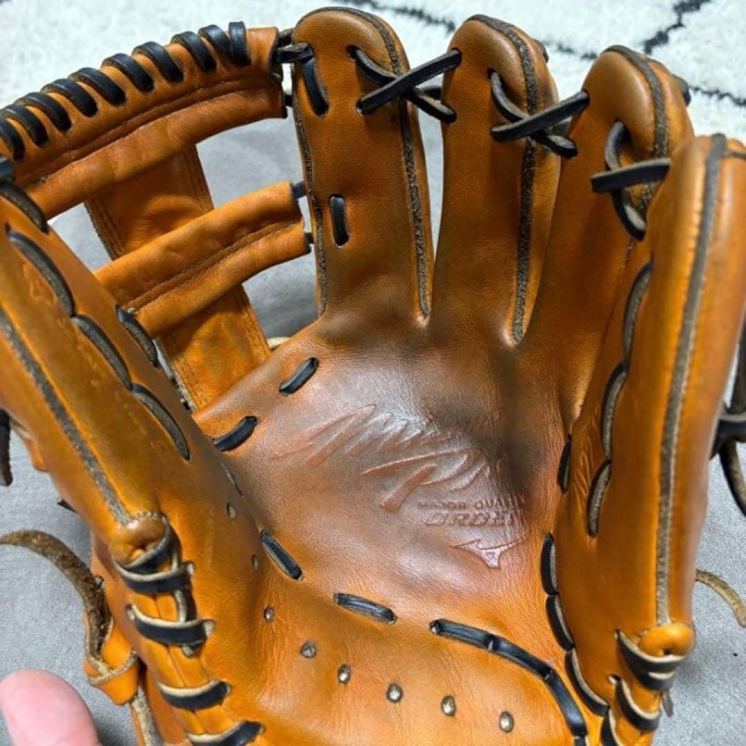 ミズノプロオーダーグローブ坂本勇人モデル