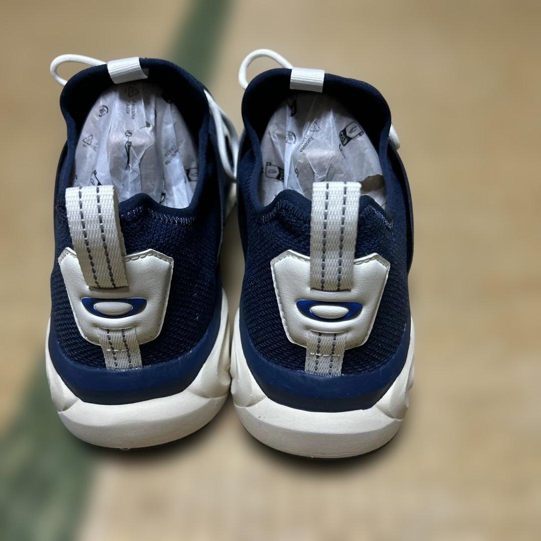 レア物オークリーゴルフシューズ