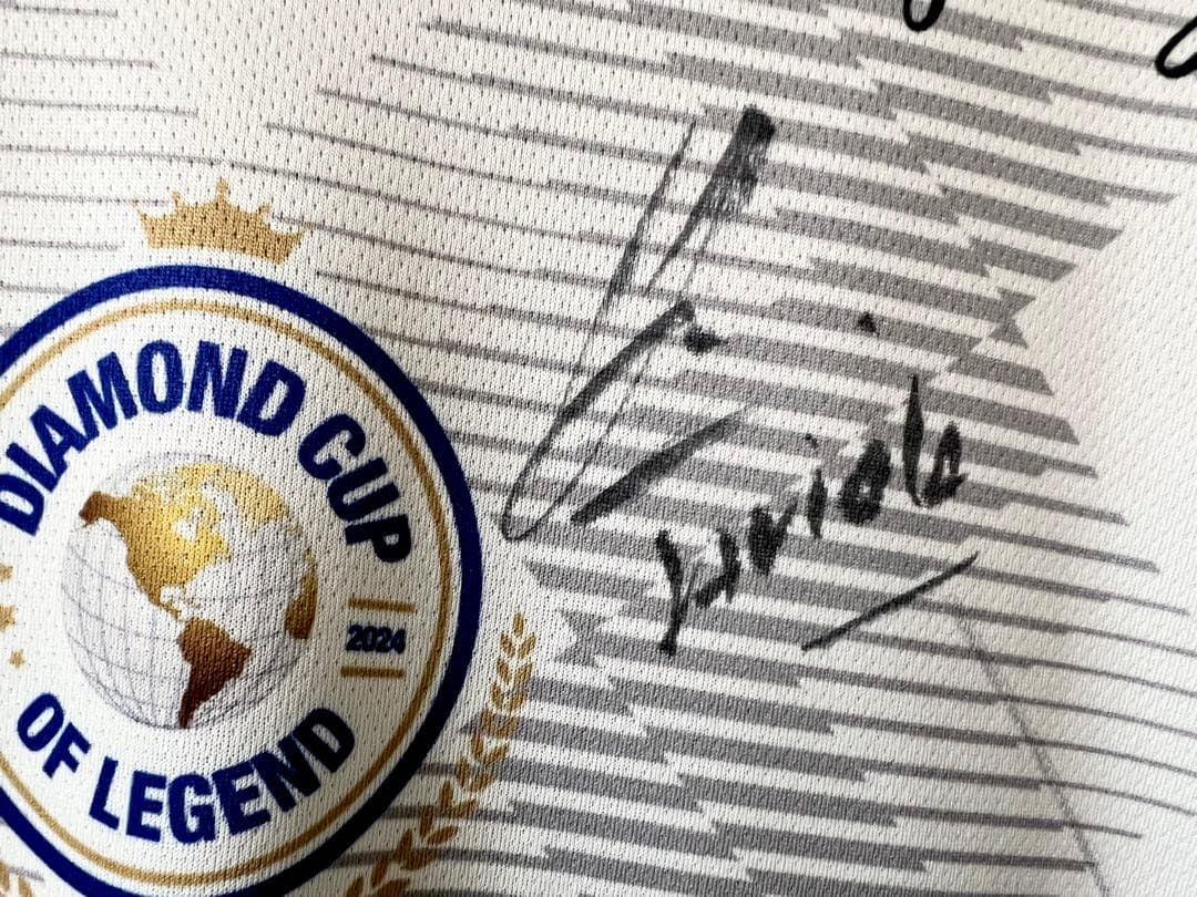 DIAMOND サイン入りシャツ Kaká,Dida Saviola直筆サイン