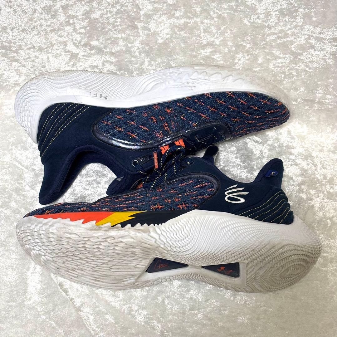 【美品】UNDER ARMOUR Curry9 カリー9 27.0