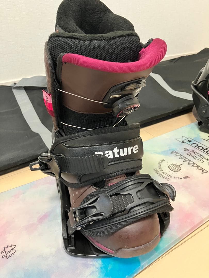 ARBN エアボーン　スノーボードとビンディングとブーツの3点セット 大阪手渡可