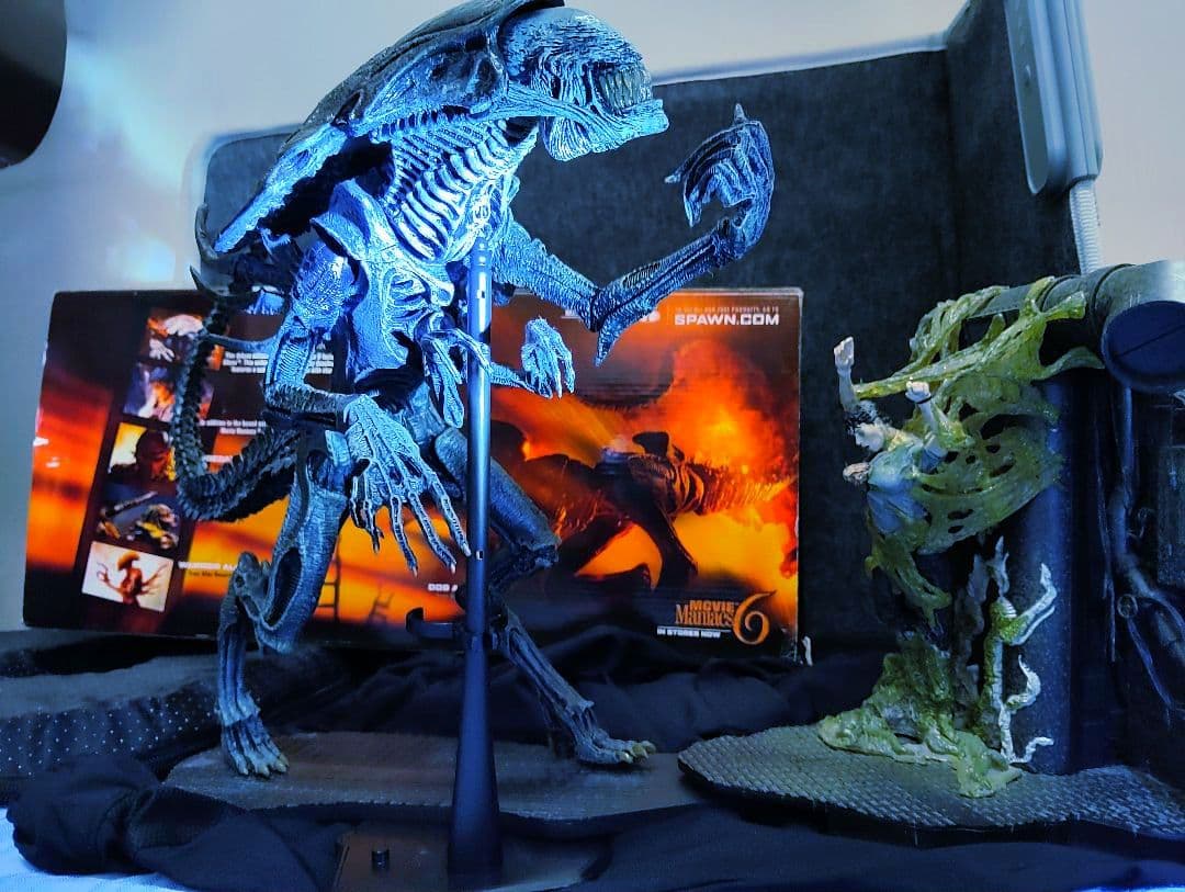 マクファーレン社[Movie Maniacs 6(エイリアン•クイーン)]箱説付