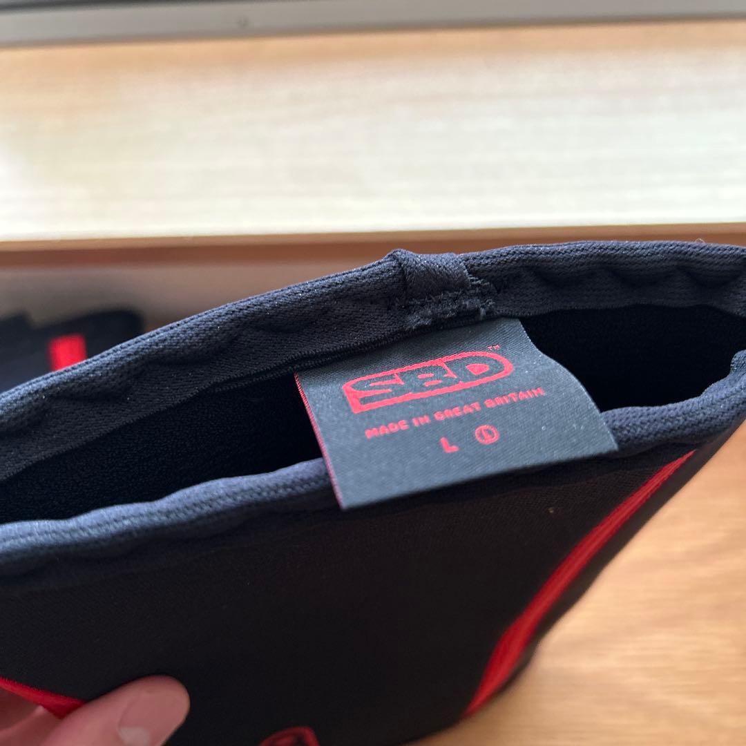 【美品】 SBD エルボースリーブ 試着のみ 左右