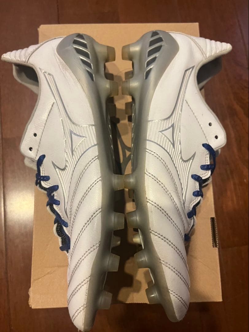 Mizuno ホワイト スパイクシューズ