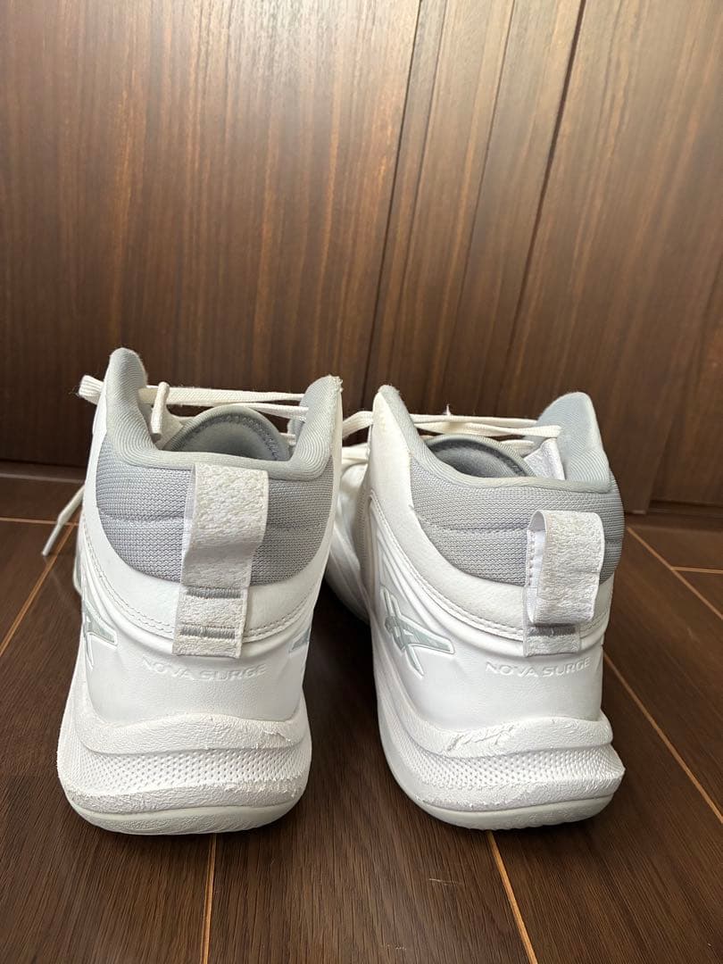 NOVA SURGE 3 ホワイト
