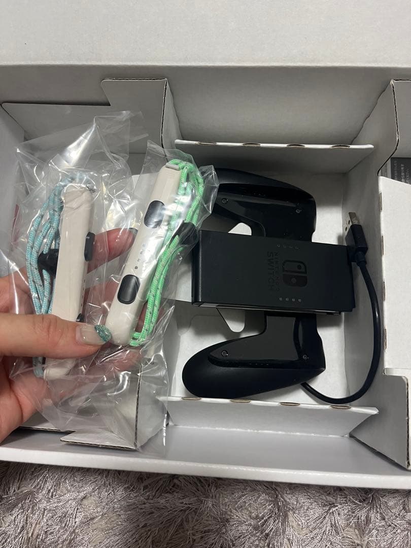 【お値下げ】Nintendo Switch 本体 どうぶつの森ver