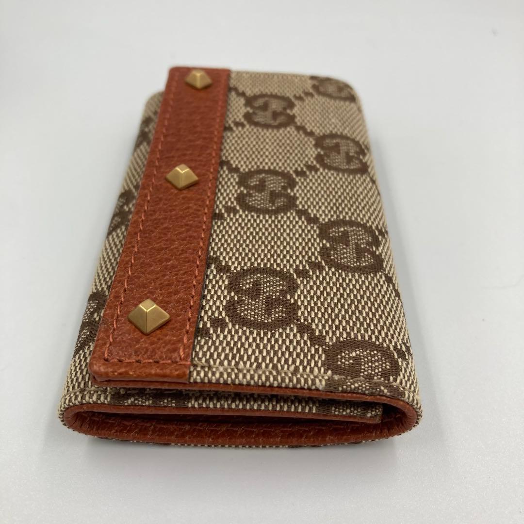 新品】グッチ キーケース 6連 GG柄 キャンバス スタッズ レザー ブラウン