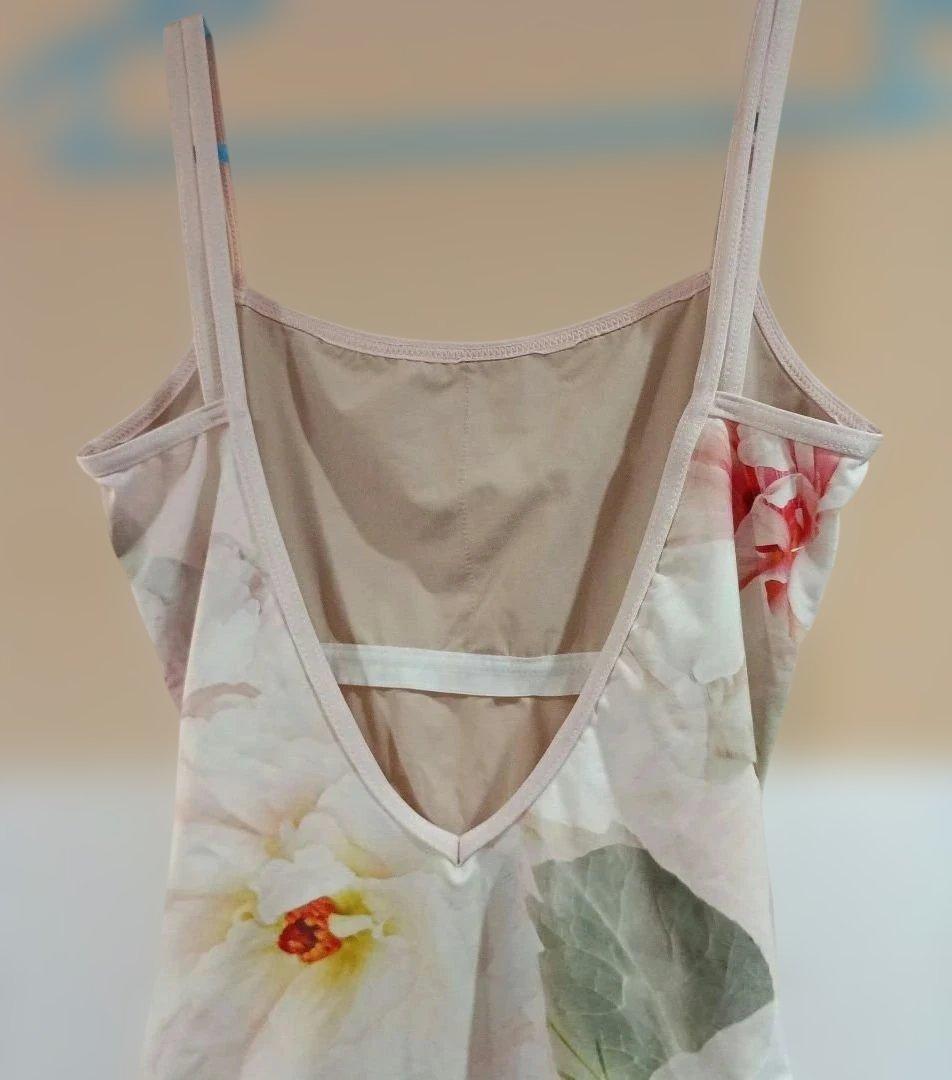 iilaire(イイレイル)　Mサイズ(L相当)　花柄＆ピンク　二重肩紐