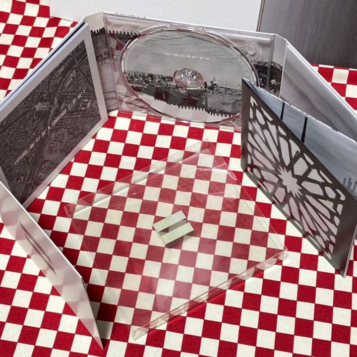 【欠品なし】U2 NO LINE ON THE HORIZON BOX