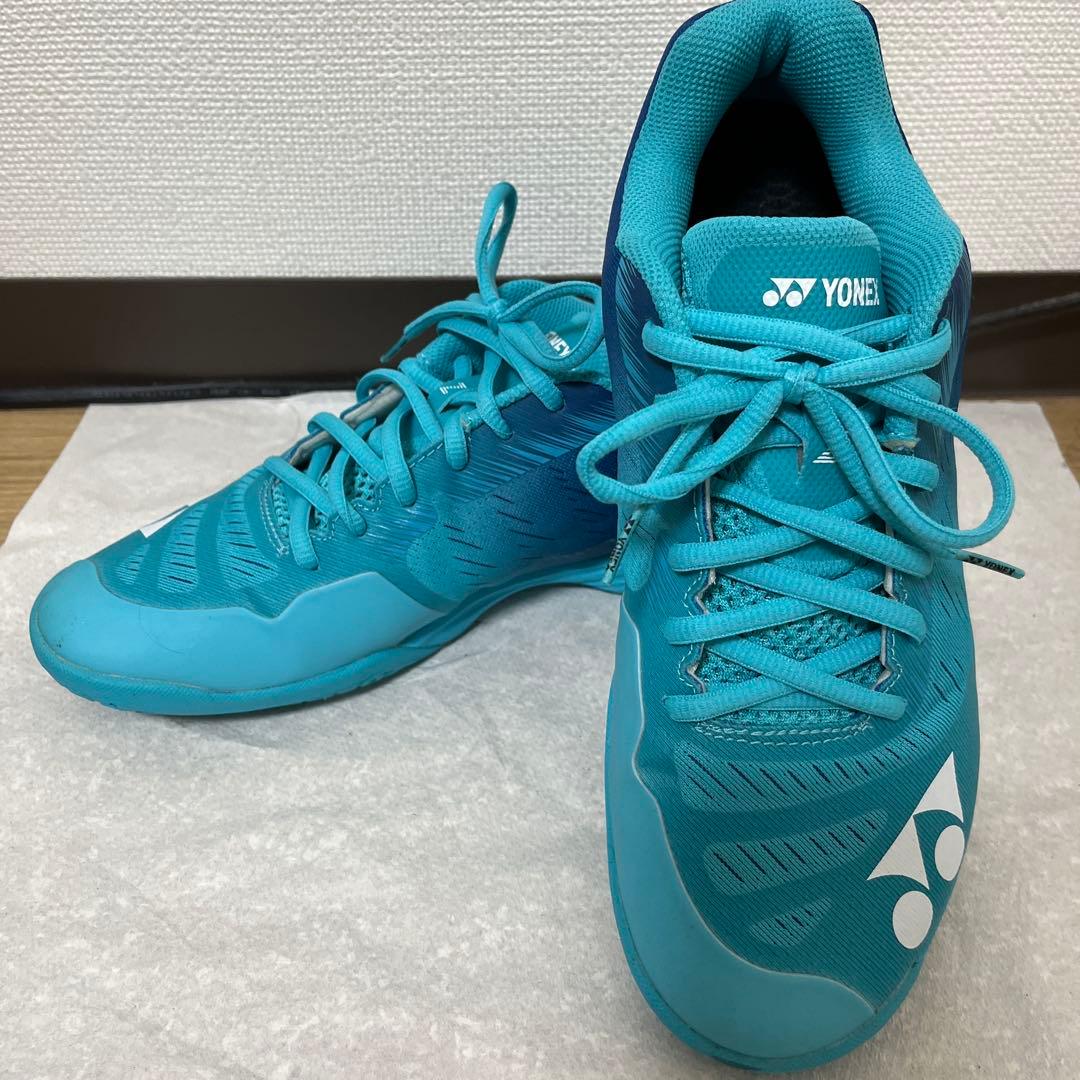 【美品】26cm ヨネックス パワークッション AERUS Z 軽量