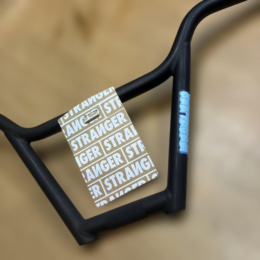 入手困難！BMXハンドルバー 「STRANGER PISTON V2」9インチ