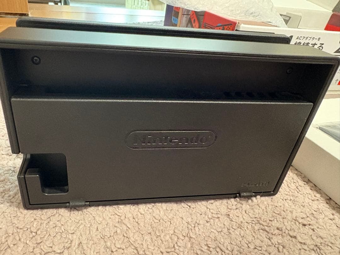 Nintendo Switch 本体 赤/青/紫/黄　付属品あり　美品