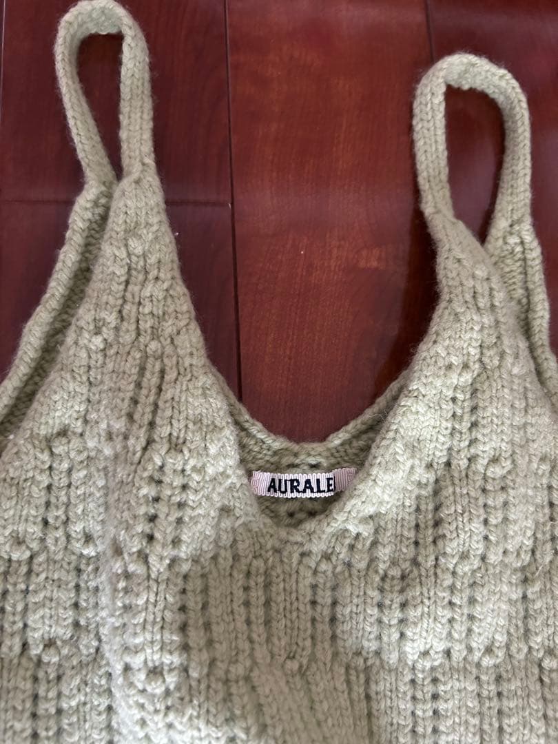 AURALE ライトグリーン ニットビスチェ　最終値下げ