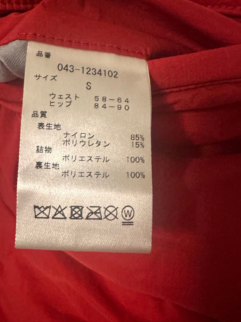 赤のゴルフスカート Sサイズ