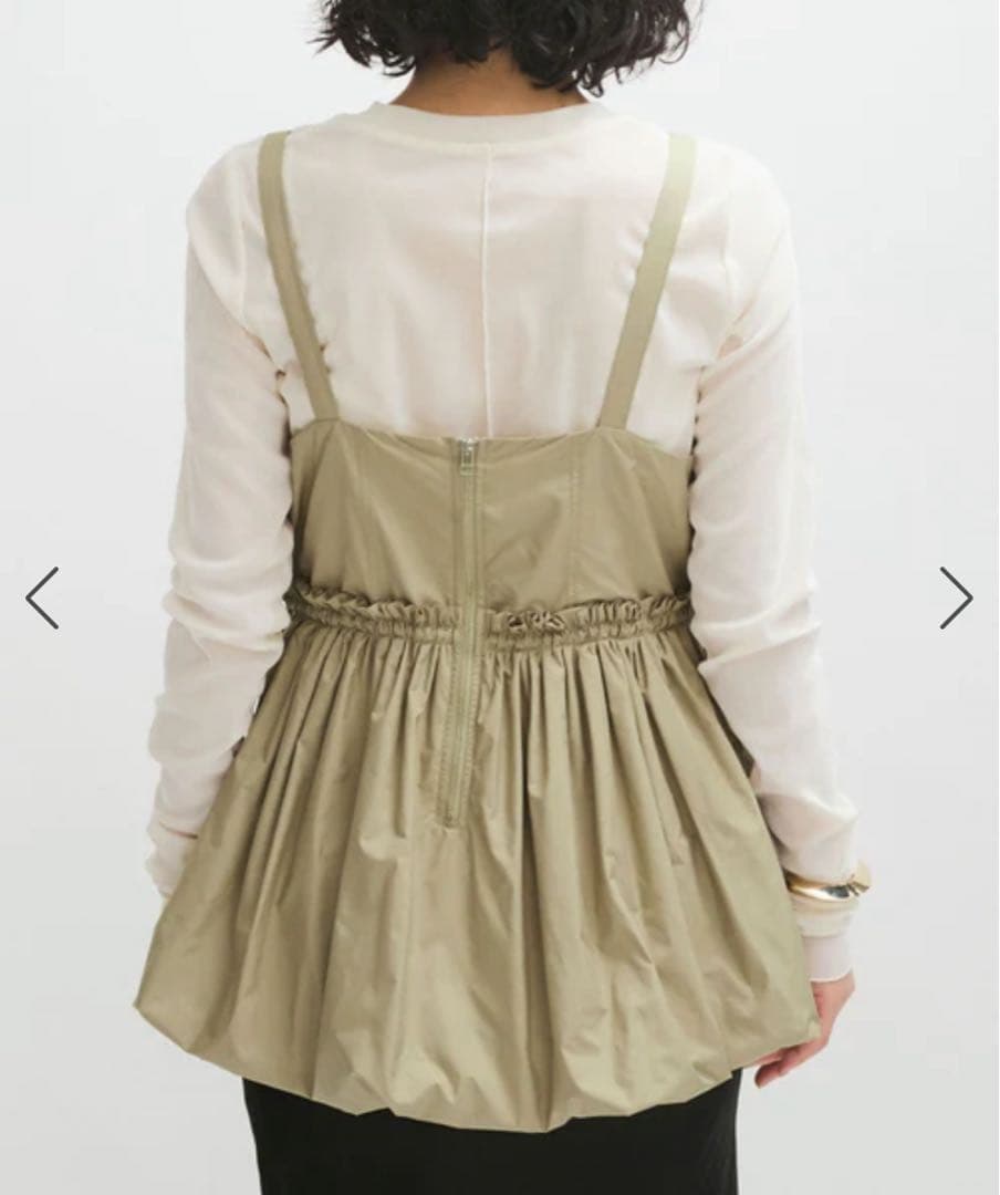 美品　アダムエロペ サスペンダーペプラムジレセットベロアプルオーバー