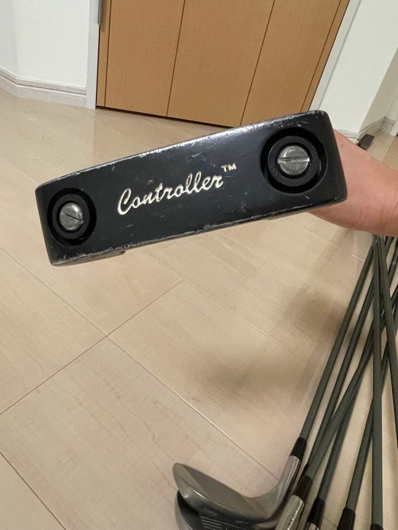 キャディバック＆クラブセットPEARLY GARESアイアン＆パター　レディース