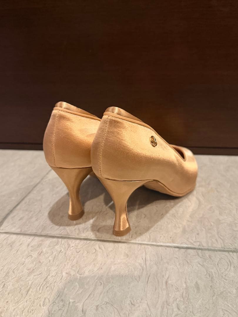 社交ダンス　ADS スタンダードシューズ MG5045-85 23cm サテン