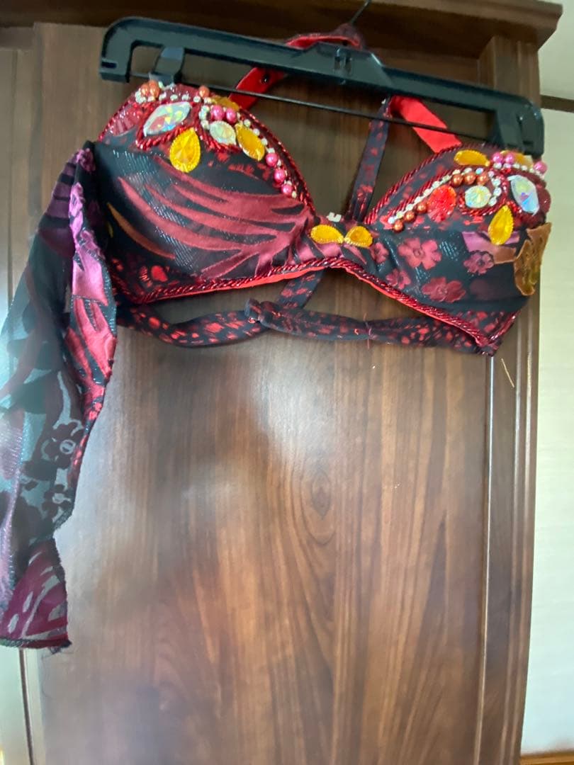 ベリーダンス セットアップ 赤黒花柄 HANANデザイン