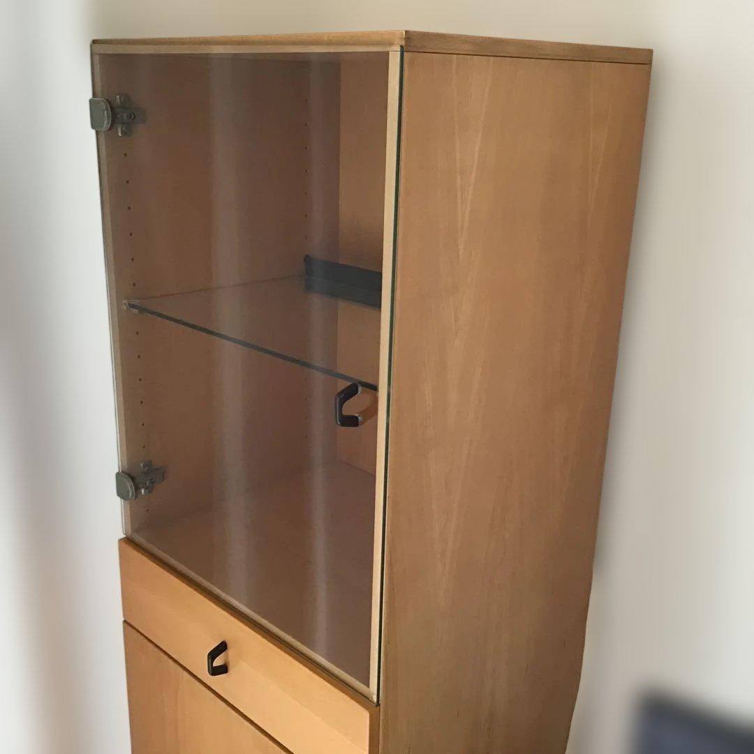 イノベーター NOVA サイドキャビネット 飾り棚　チェスト　収納 北欧