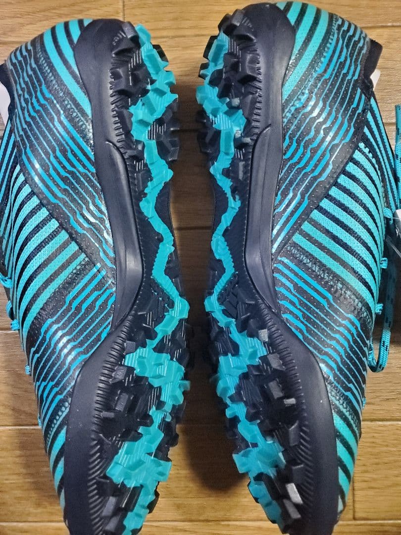 アディダス ネメシス タンゴ 17.3 TF（ターコイズ×ネイビー）