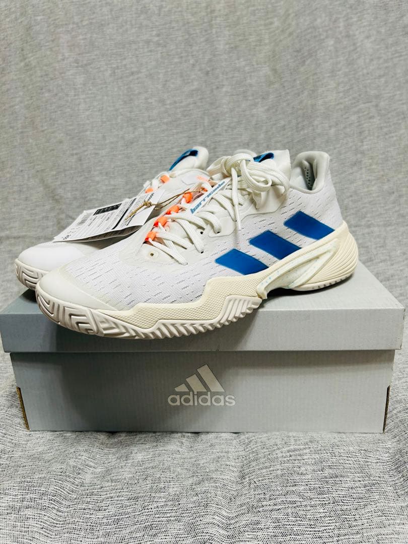 ☆新品タグ付☆ アディダス　テニスシューズ　オールコート　26.0cm