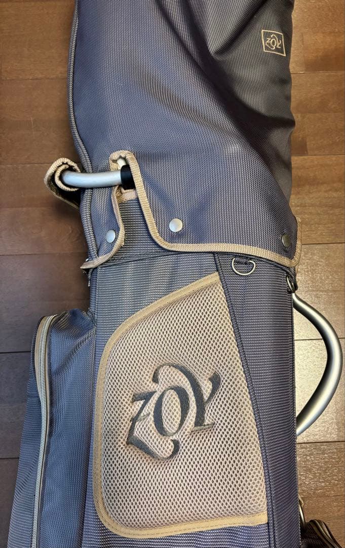 Zoy キャスター&ハンドル付きキャディバッグ